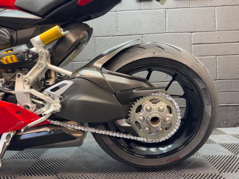 DUCATI PANIGALE V2
