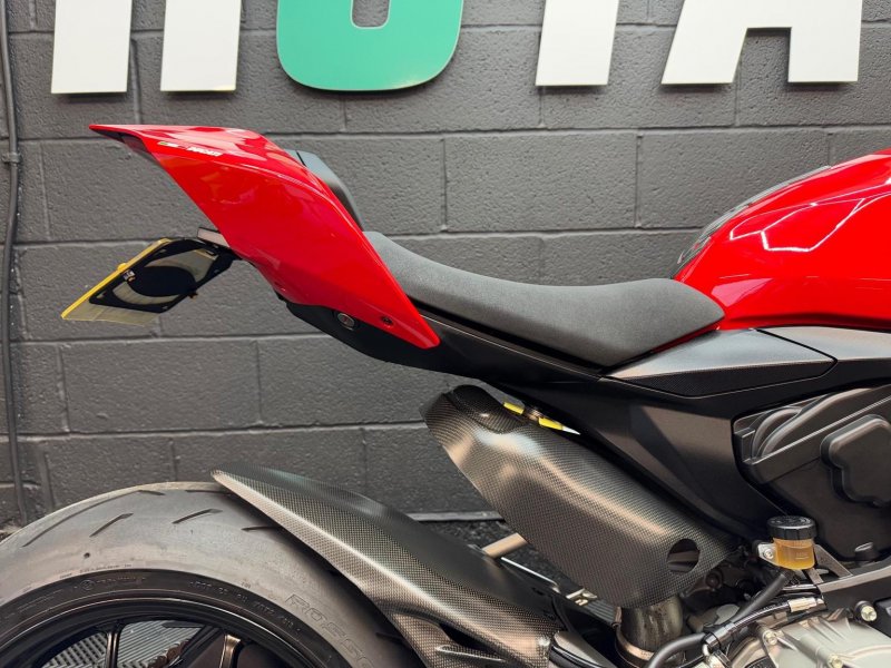DUCATI PANIGALE V2