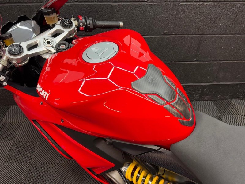 DUCATI PANIGALE V2