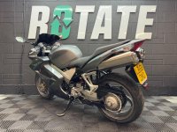 HONDA VFR800F