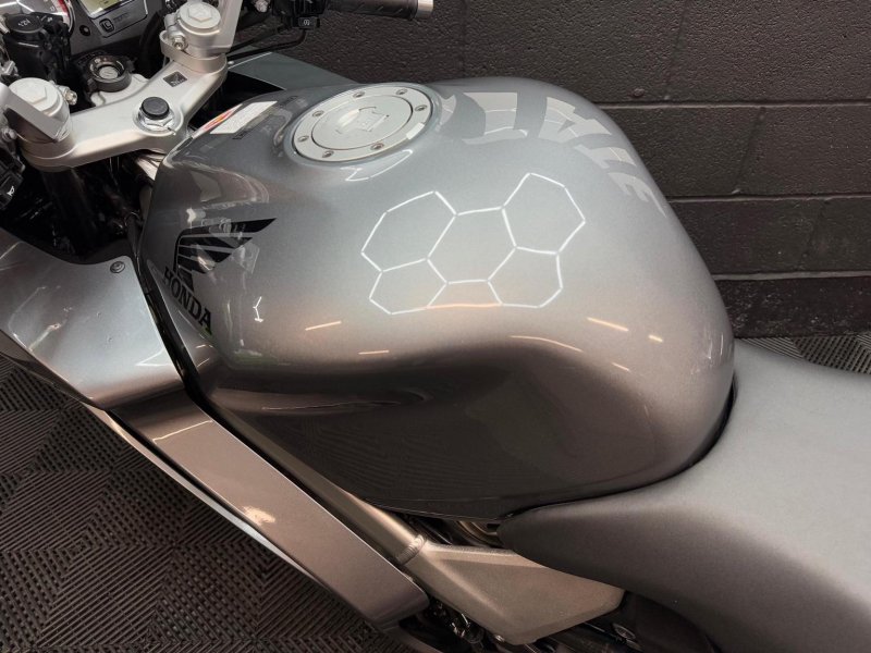 HONDA VFR800F