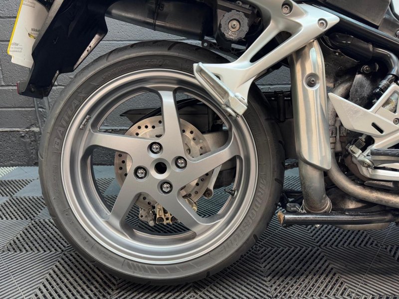 HONDA VFR800F
