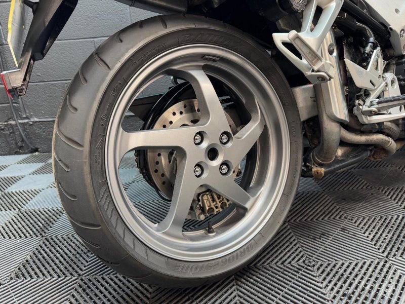 HONDA VFR800F