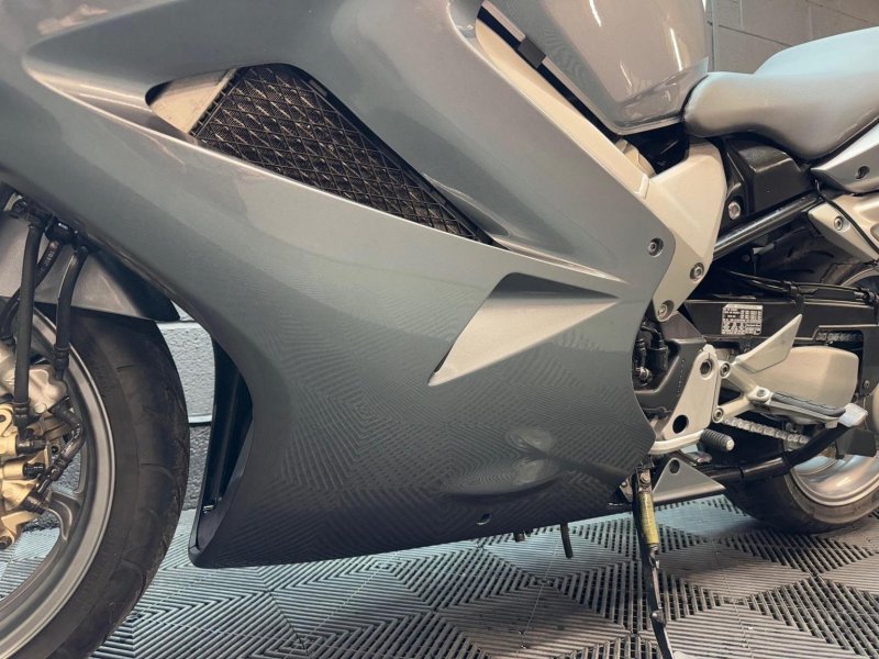 HONDA VFR800F