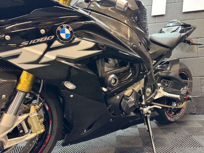 BMW S1000RR