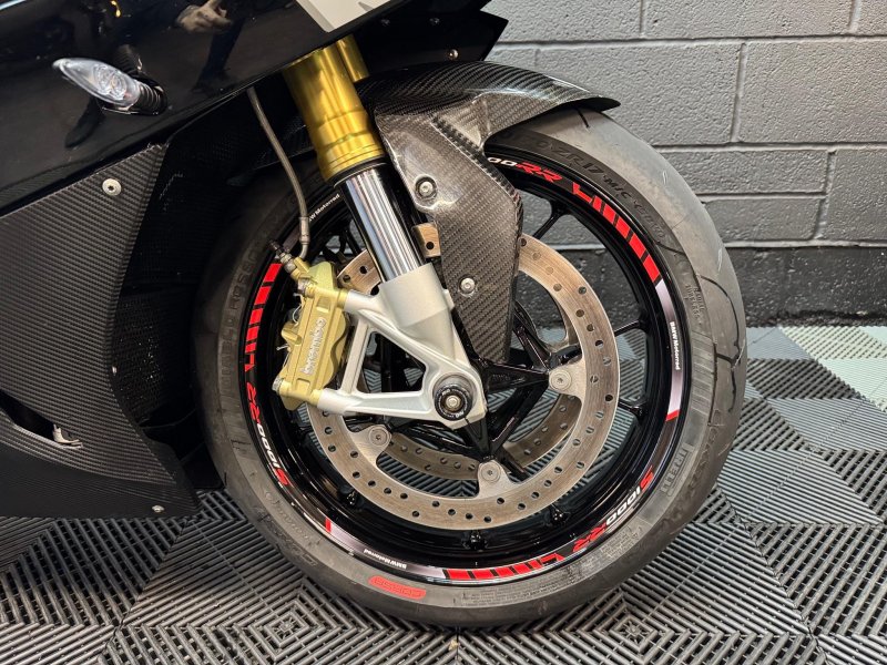 BMW S1000RR