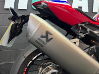 HONDA CBR1000RR-R FIREBLADE