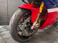 HONDA CBR1000RR-R FIREBLADE