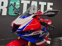 HONDA CBR1000RR-R FIREBLADE