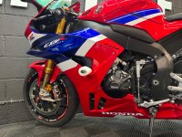 HONDA CBR1000RR-R FIREBLADE