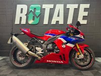 HONDA CBR1000RR-R FIREBLADE