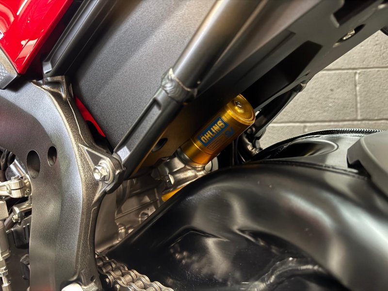 HONDA CBR1000RR-R FIREBLADE