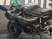 KAWASAKI Ninja H2