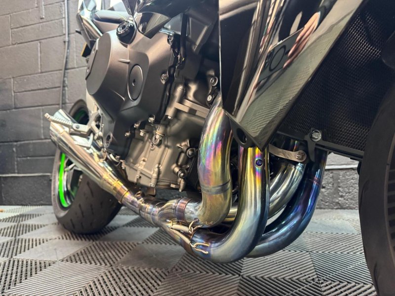 KAWASAKI Ninja H2
