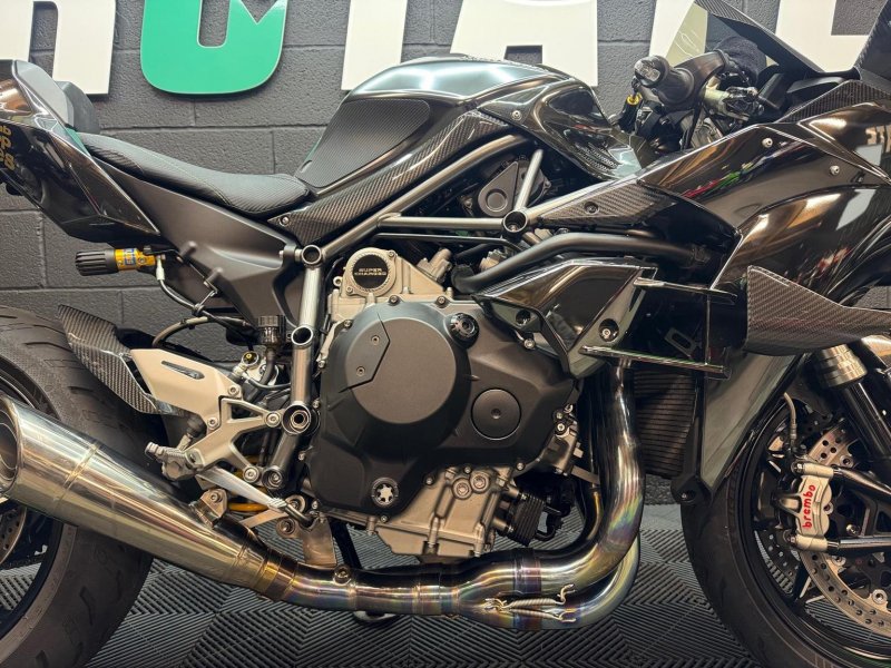 KAWASAKI Ninja H2