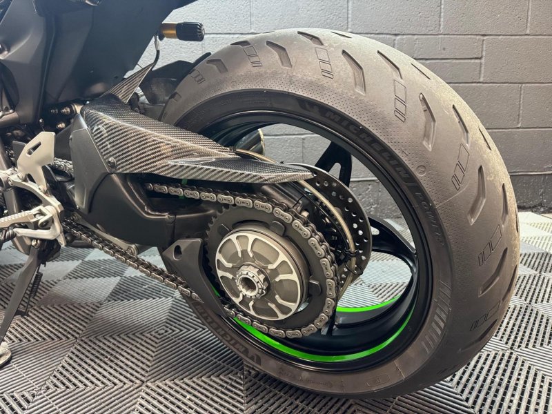 KAWASAKI Ninja H2