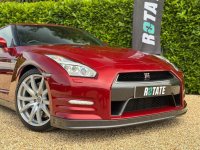NISSAN GT-R