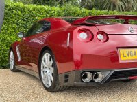 NISSAN GT-R