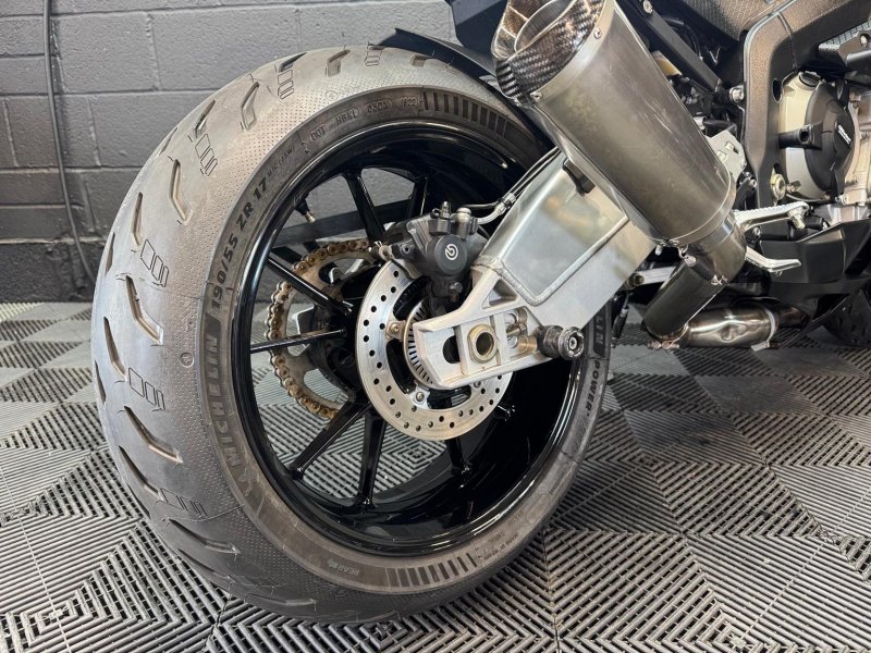 BMW S1000RR