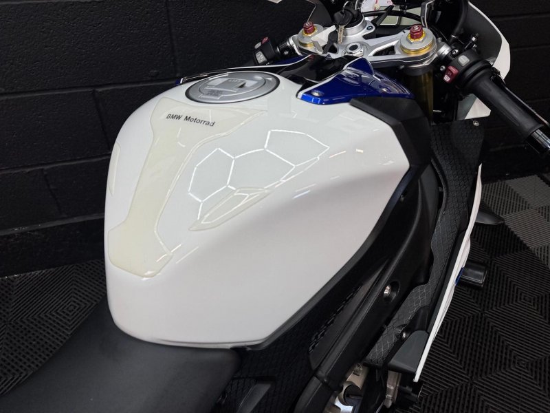 BMW S1000RR