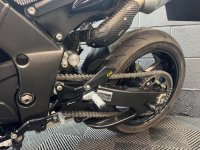 YAMAHA R1