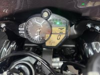YAMAHA R1