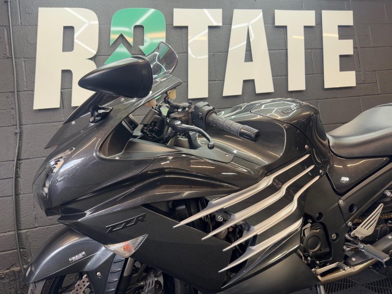 KAWASAKI ZZR1400