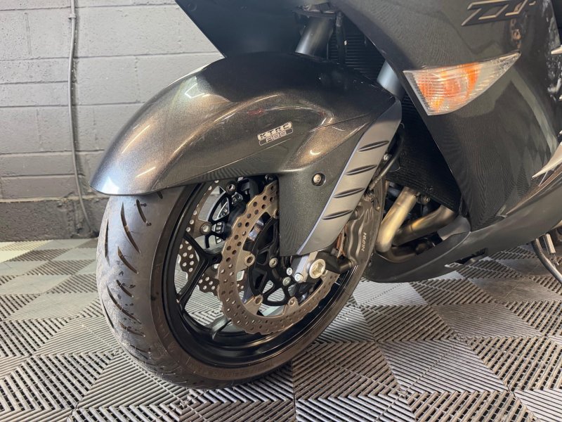 KAWASAKI ZZR1400