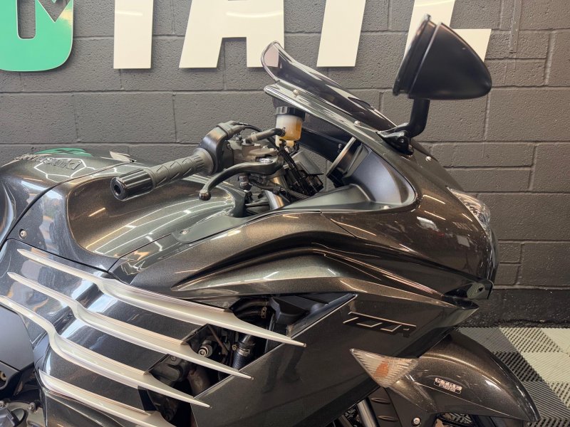 KAWASAKI ZZR1400