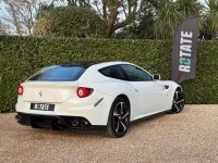 FERRARI FF
