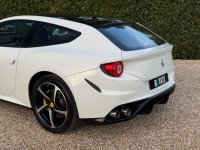 FERRARI FF