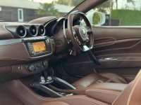 FERRARI FF