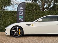 FERRARI FF