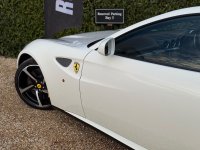 FERRARI FF