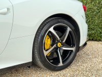 FERRARI FF