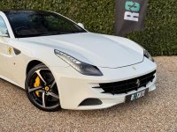 FERRARI FF