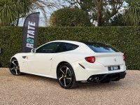 FERRARI FF
