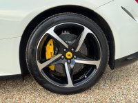 FERRARI FF