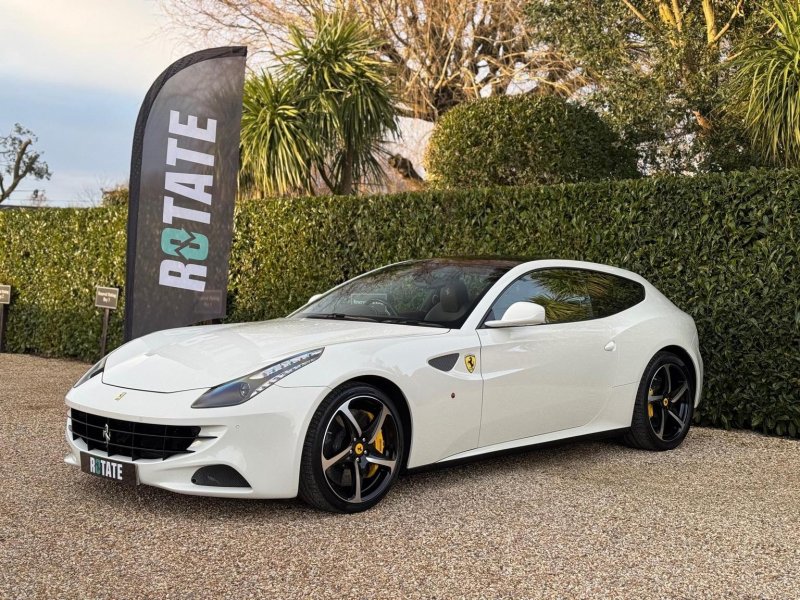FERRARI FF