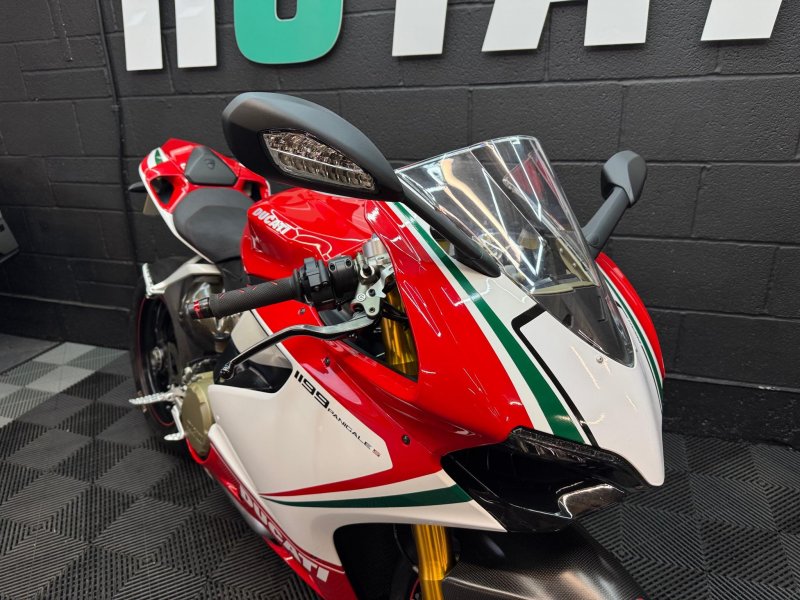DUCATI 1199 Panigale