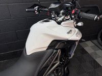 TRIUMPH TIGER 800