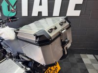 TRIUMPH TIGER 800