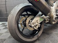 APRILIA Tuono 1100 V4