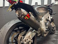 APRILIA Tuono 1100 V4