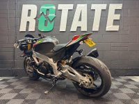 APRILIA Tuono 1100 V4