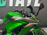 KAWASAKI Z1000