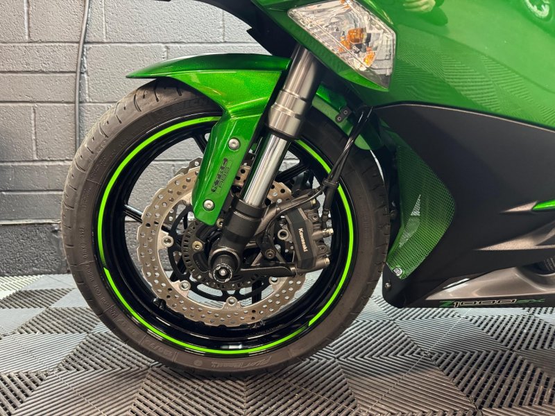 KAWASAKI Z1000