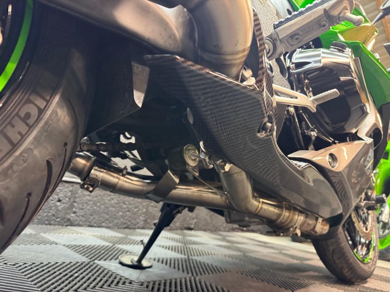 KAWASAKI Z1000