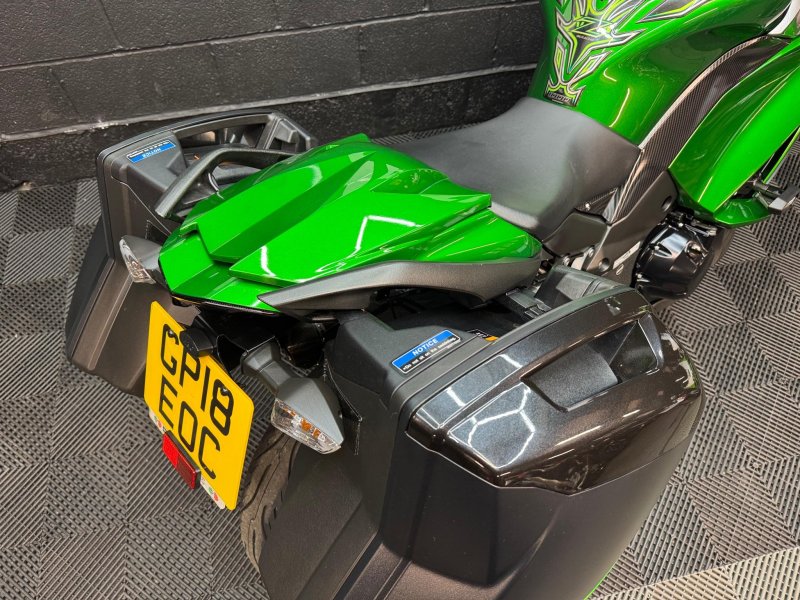 KAWASAKI Z1000