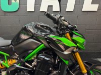 KAWASAKI Z900